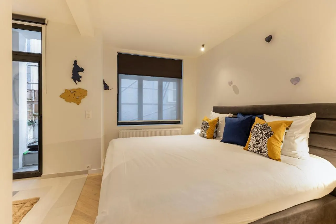 Vrijdagmarkt By Lit D'Art Apartment Antwerp Belgium